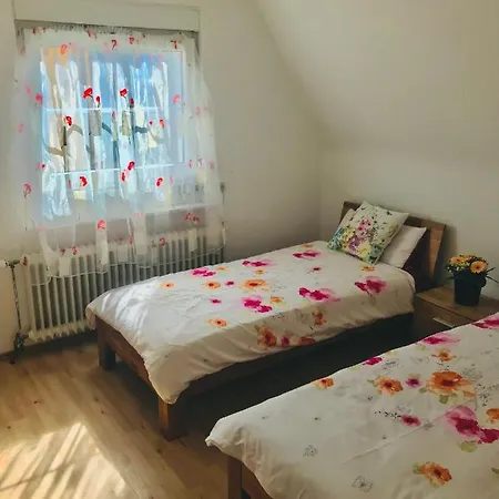 Ferienwohnung Ravensburg شقة